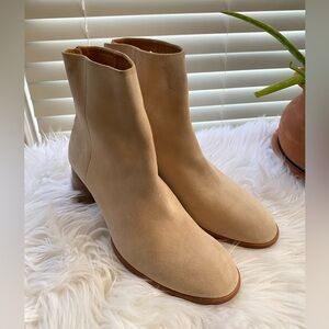 rag & bone Cream Suede Ankle Boots Back Zip EU 39 Made in Italy